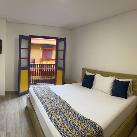 Alto Verde Hotel Guatapé Екстериор снимка